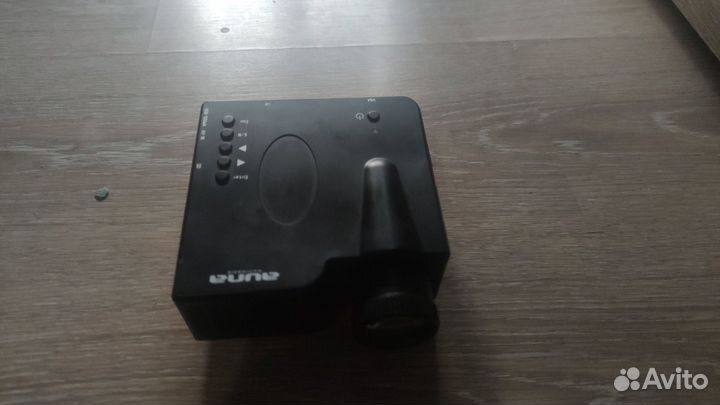 Мини проэктор(auna)