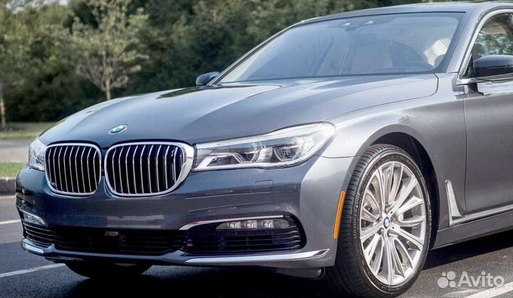 Стекло фар BMW 7 серия G11 G12 рест.(2018-2023)