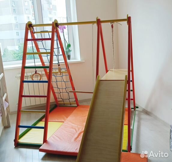 Детский спортивный игровой комплекс