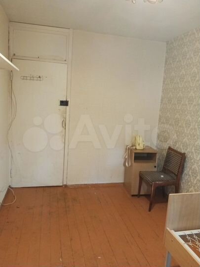 Комната 11 м² в 4-к., 2/5 эт.