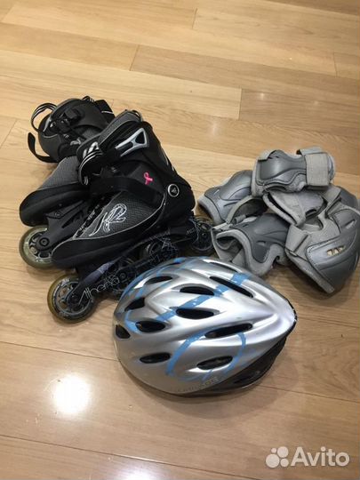 Комплект: роликовые коньки, шлем, защита