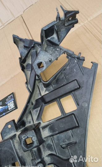 Кронштейн фары Mercedes ML-class