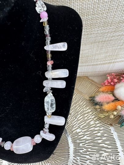 Красивые бусы розовый и прозрачный кварц винтаж