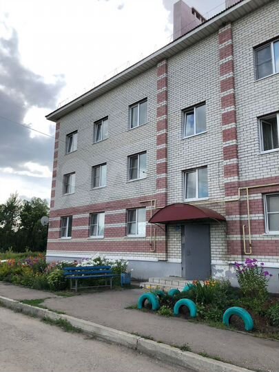 2-к. квартира, 45 м², 1/3 эт.