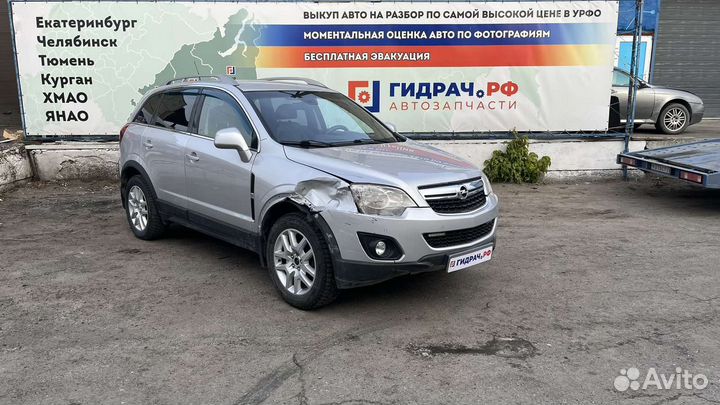 Повторитель на крыло белый Opel Antara (С145)