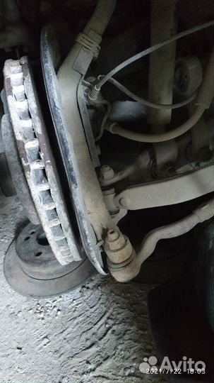 Поворотный кулак Мерседес w211