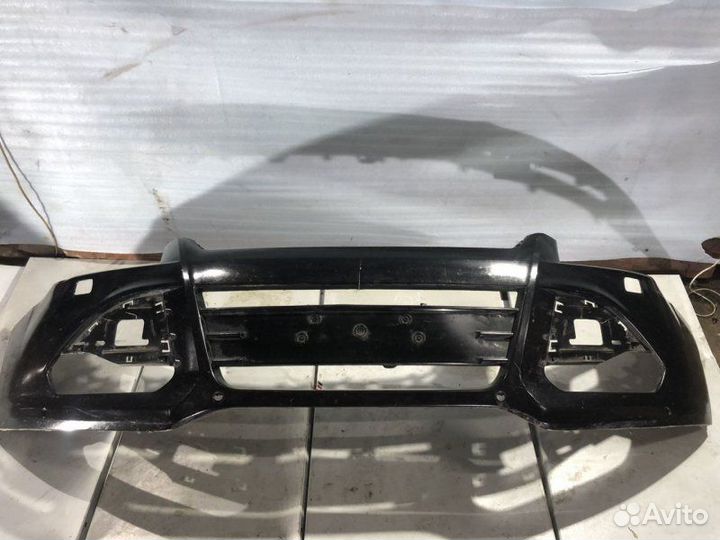 Бампер Ford Focus