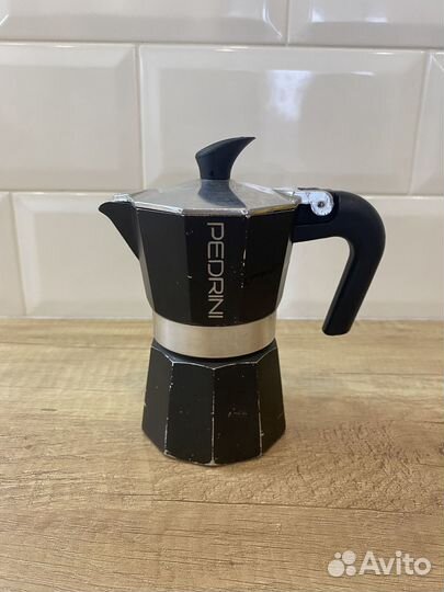 Гейзерная кофеварка