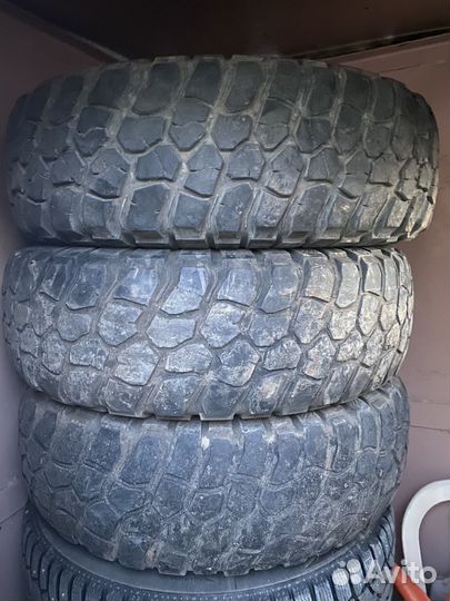Bfgoodrich Mud-Terrain T/A KM2 245/75 R16