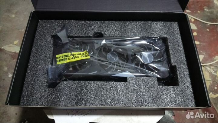 Видеокарта Gigabyte RX 5700XT