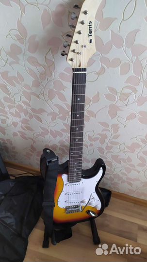 Электро гитара с комбиком