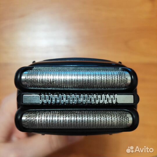 Электрическая бритва braun