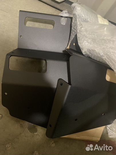 Продам металические подножки cfmoto