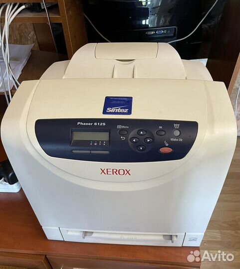 Цветной принтер Xerox Phaser 6125