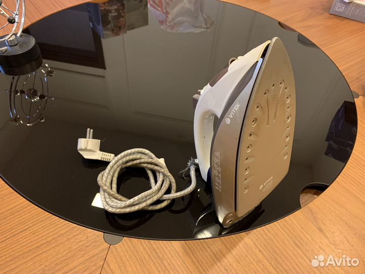 Утюг Vitek VT-1209