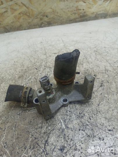 Фланец системы охлаждения Ford Fiesta fxjb 2005