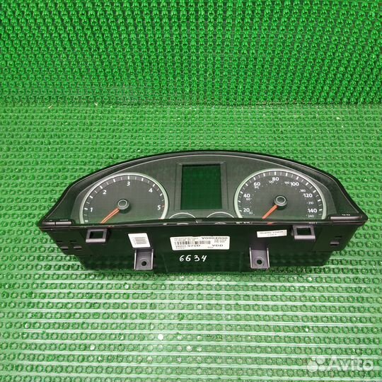 Volkswagen Tiguan 1 - Панель приборов