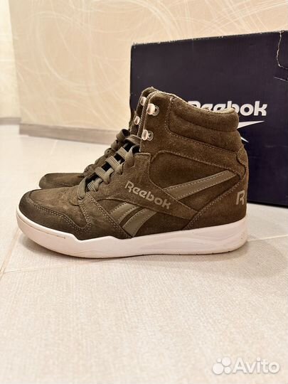 Сникерсы женские Reebok