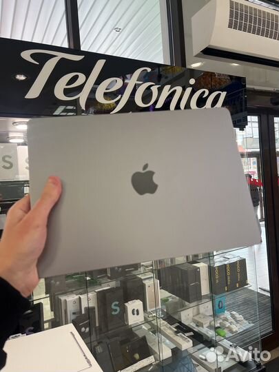 Apple MacBook air 13 2022 m2 256