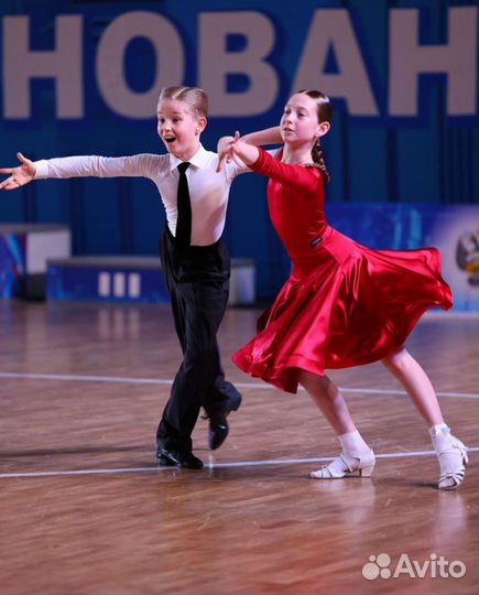 Рейтинговое платье бальные танцы