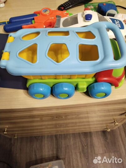 Игрушка грузовик