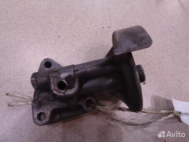 Кронштейн масляного фильтра Toyota ToyoAce 1985-1