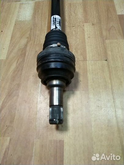 Привод задний шрус граната Audi Q7 Ауди ку7