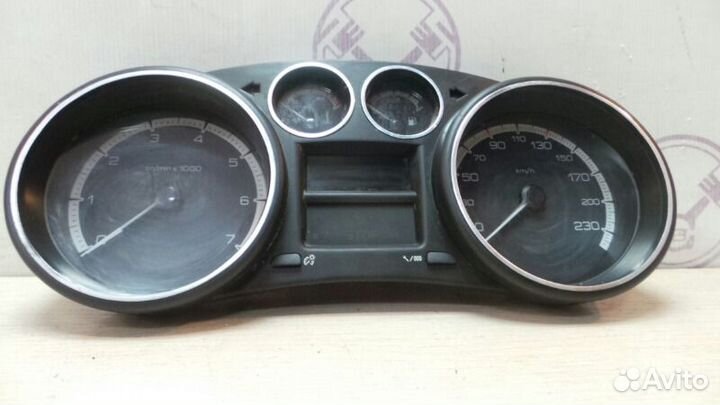 Панель щиток приборов Peugeot 308 T7 5FS 2010