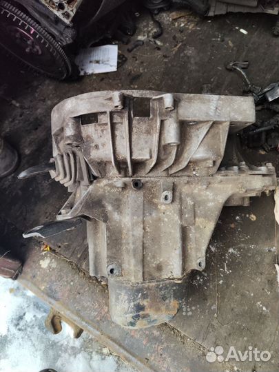 МКПП renault symbol 1.4 коробка передач