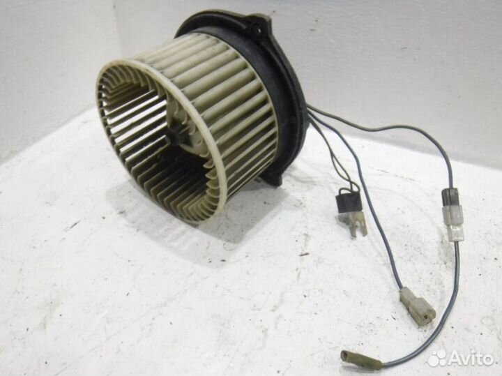 Моторчик печки GA9776424B Мазда