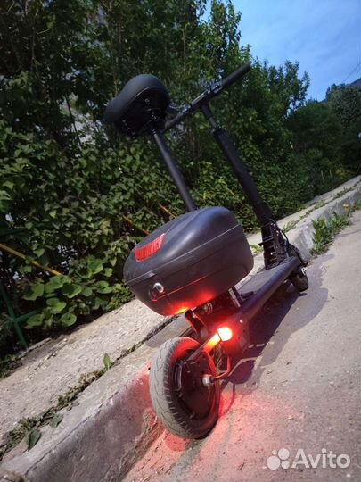 Самокат взрослый электрический кастом