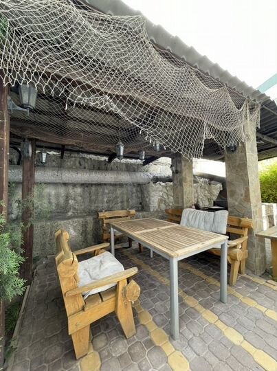 Дом 400 м² на участке 6 сот.