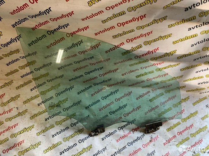 Стекло двери переднее правое Kia Optima 4