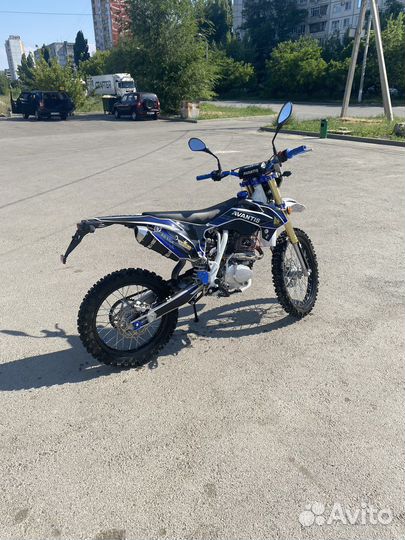 Мотоцикл Avantis A2 LUX