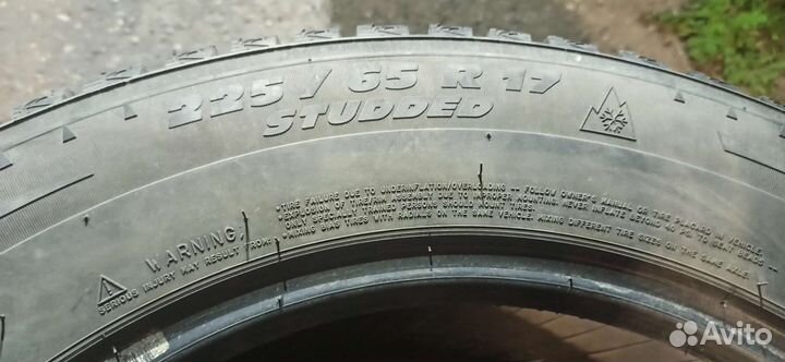 Michelin Latitude X-Ice 225/65 R17 102T