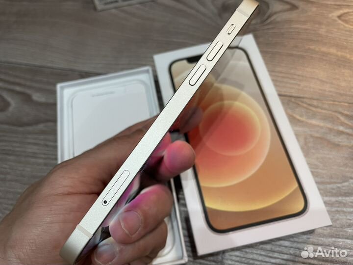 iPhone 12, 256 ГБ