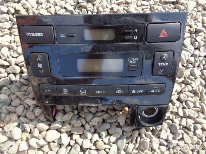 Климат-контроль Toyota Corolla Spacio ZZE122