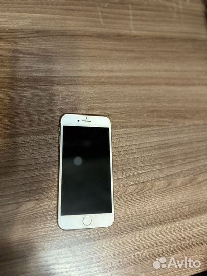 Телефон iPhone 8 64 gb