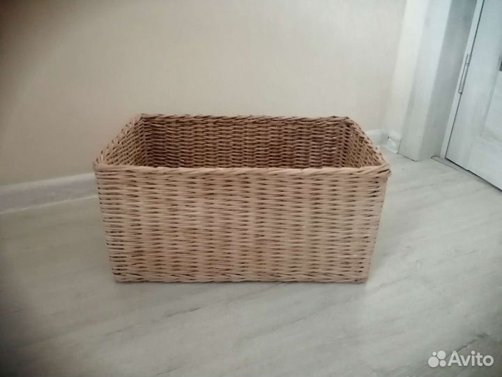 Короба, корзины плетеные