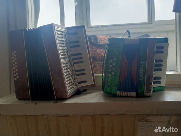 Аккордеон детский малыш1500 маленький 1000