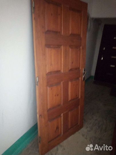 Входная межкомнатная двери