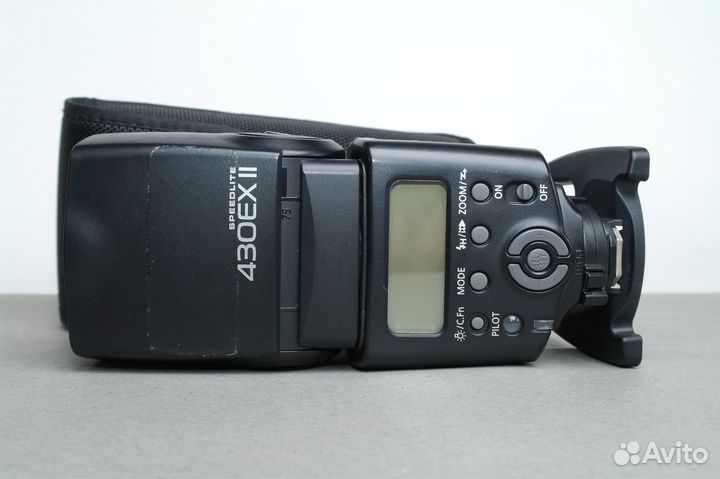 Вспышка Canon 430 ex ii