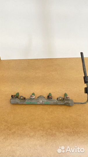 Форсунка Toyota Avensis T250 1ZZ