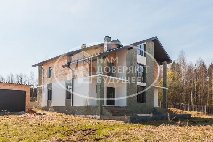 Коттедж 428,6 м² на участке 28 сот.