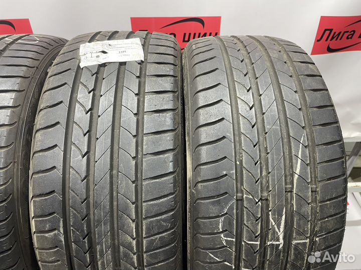 Goodyear EfficientGrip 215/40 R17