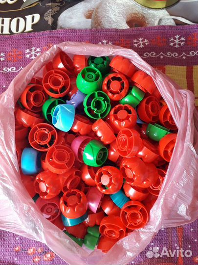 Крышки фрутоняня, агуша.Капсулы киндер сюрприз