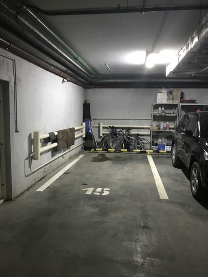 Машиноместо, 12 м²