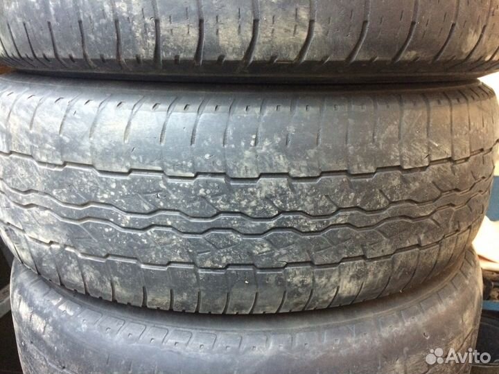 Bridgestone Dueler H/T D687 225/65 R17