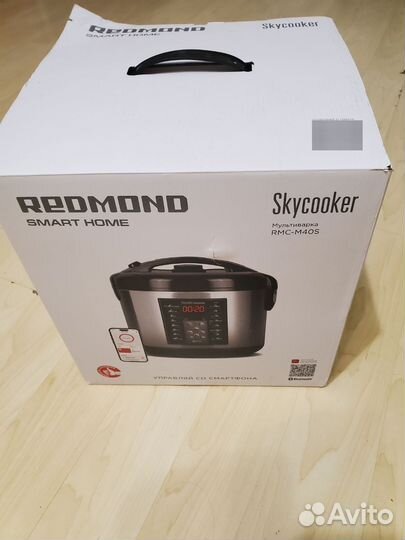 Мультиварка Redmond RMC-M40S