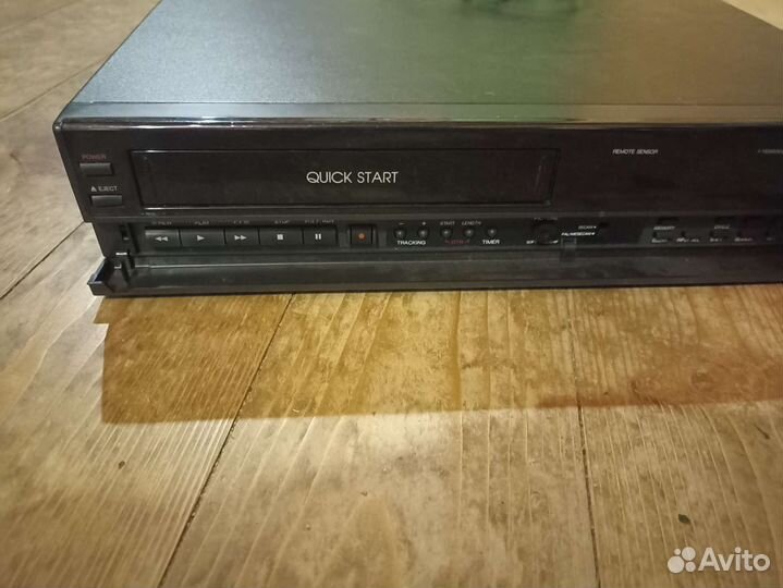 Видеомагнитофон